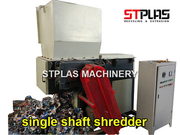 Machine de déchiquetage de rebut de plastique simple d'axe avec la lame de SKD-II pour la réutilisation