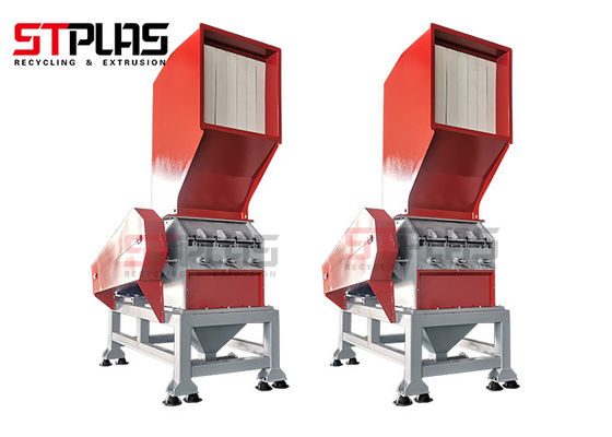 Machine de concassage d'eau minérale en plastique PET réglable flexible pour différentes tailles